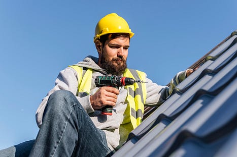 How Roof Leaks Contribute to Toxic Mold Issues
