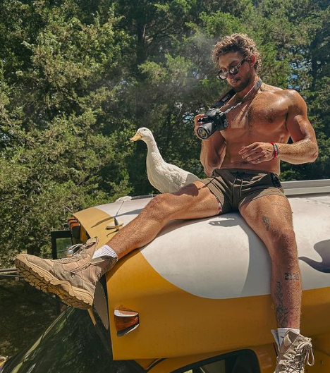 TooTurntTony: The Social Media Sensation and Wildlife Advocate | by