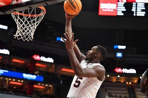 Louisville Basketball: Exhibition loss a sign of struggles to come in 2022 -23