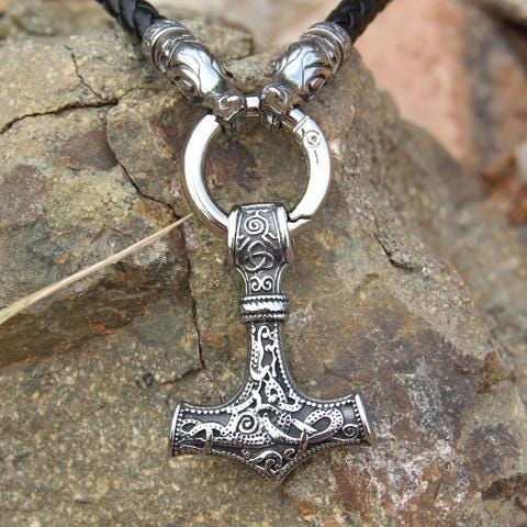 BAVIPOWER] Mjolnir Thor Hammer Necklace: A jewelry that protects you | by  BaviPower | Medium