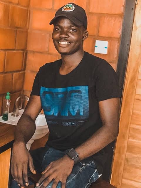 Fatunla Samuel: The Write-To-Rank Expert. | by Olayinka Qoweey (Abby ...