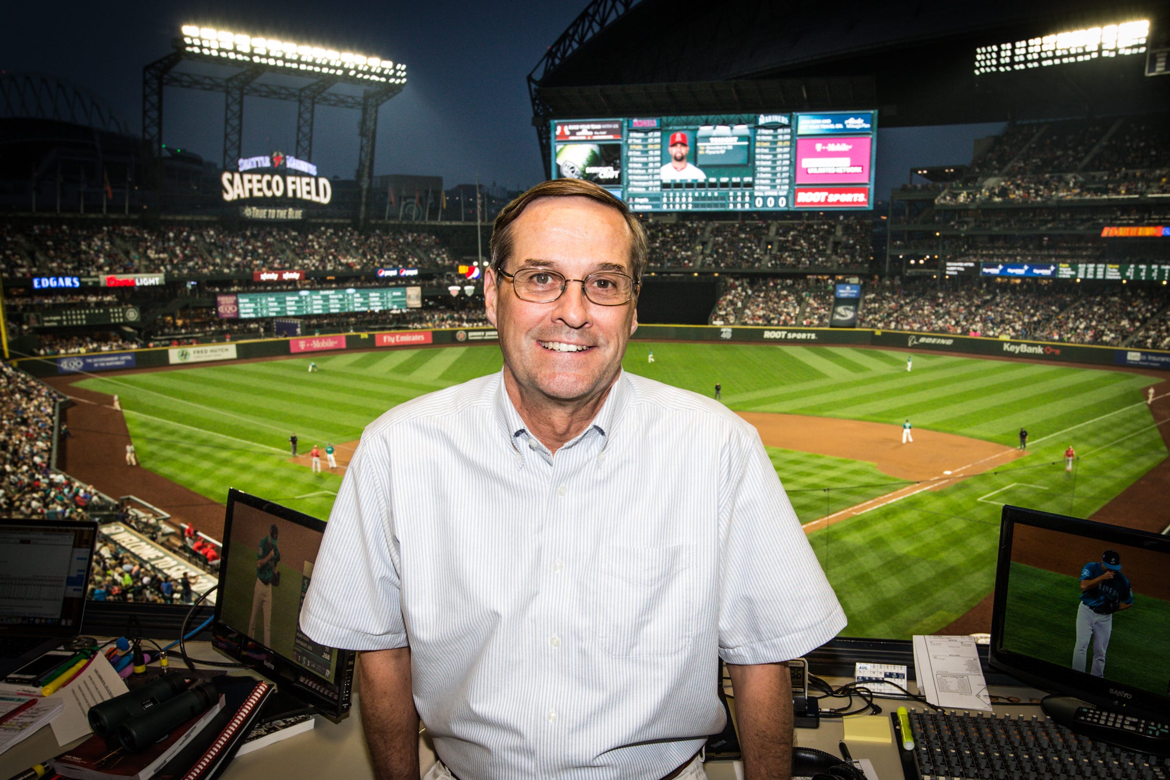 Rick Rizzs: The goal of Mariners radio broadcast is to let fans