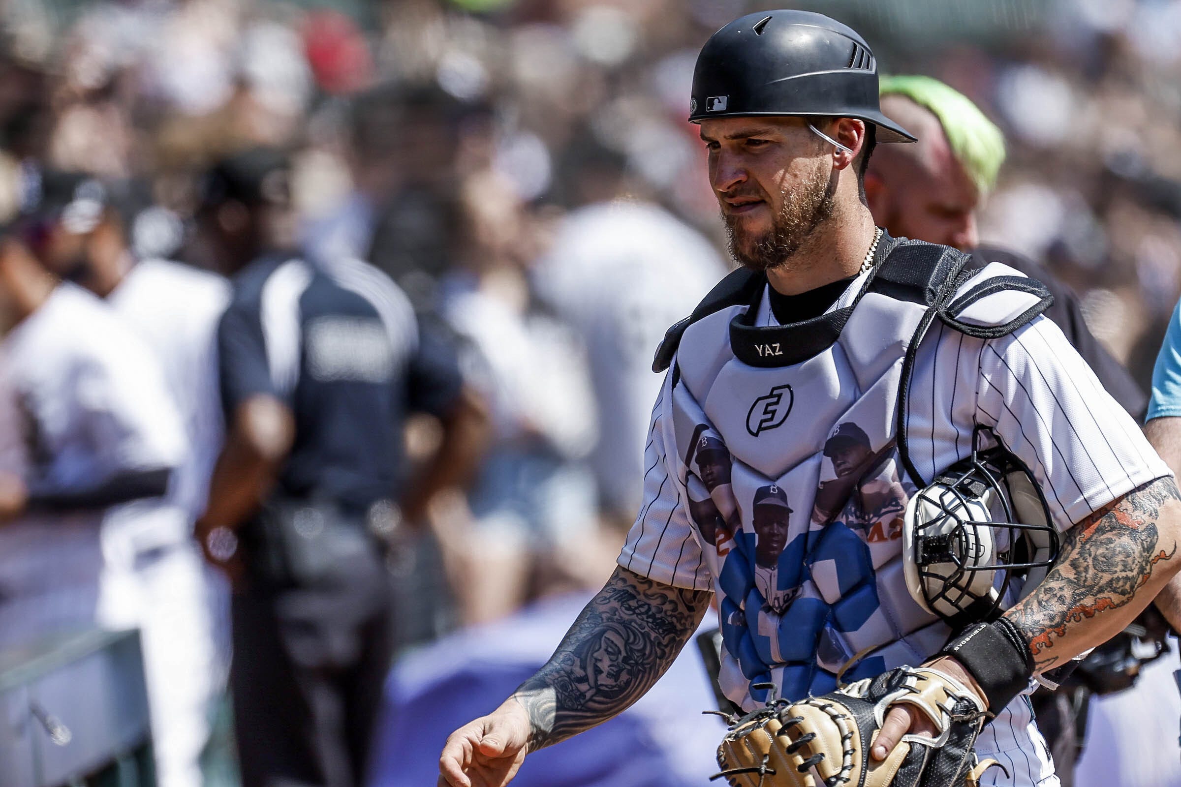 yasmani grandal catchers gear