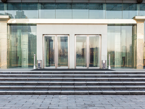 How Storefront Glass Impacts Brand Visibility for Local Businesses in Fairfax, Arlington &…