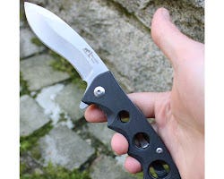 How to Sharpen a Pocket Knife. Introduction, by Baramdat Online