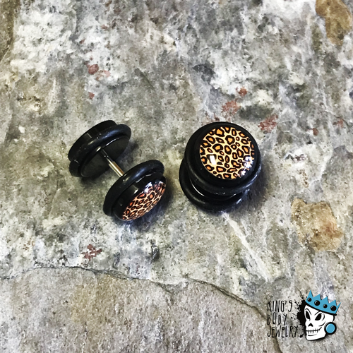 How to Choose Good Ear Gauging Plugs by King's Body Jewelry Medium