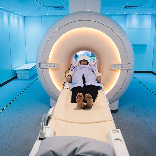 How Sedation Helps Claustrophobic Patients During MRI or CT Scans — Sikund Diagnostic Centre