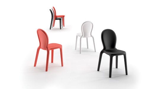 SEDIA “CHLOÈ” IN POLIETILENE