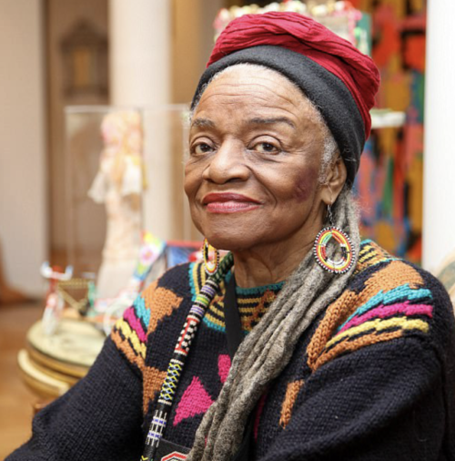 Faith Ringgold, in her later years