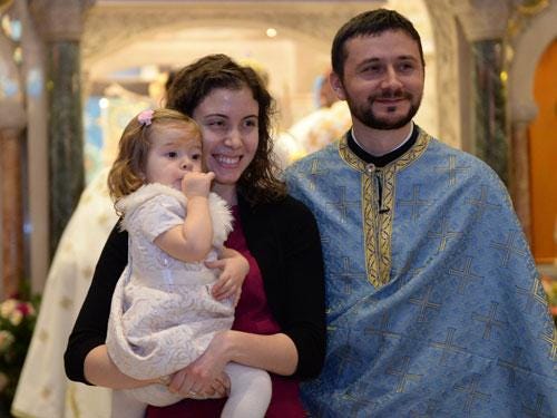Glory to God for all Good Things: The Role of the Wives of Priests in Orthodox Christianity