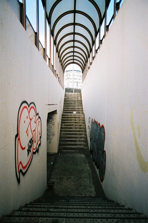 A cidade.