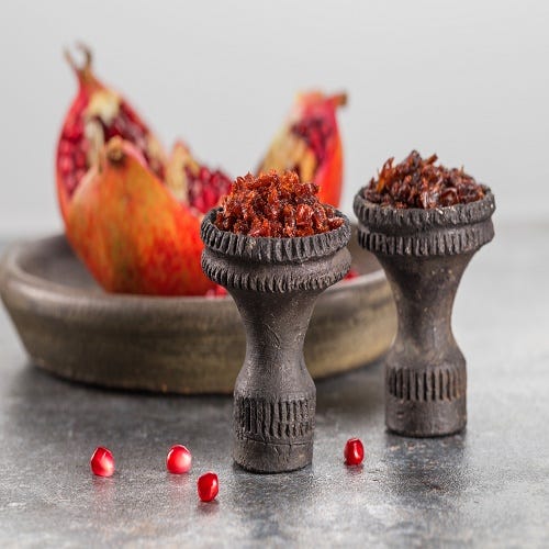 Buy Shisha Canada and enjoy the smoke at an ease by Almasa Hookah