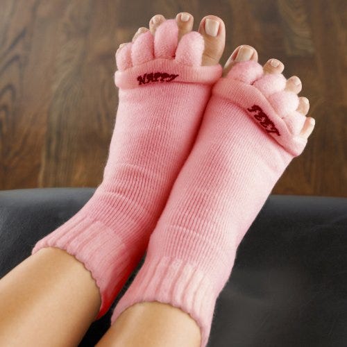 Four Factors to Consider When Buying Toe Alignment Socks