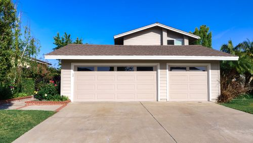 Garage Conversion Cost Los Angeles: Budget vs Luxury