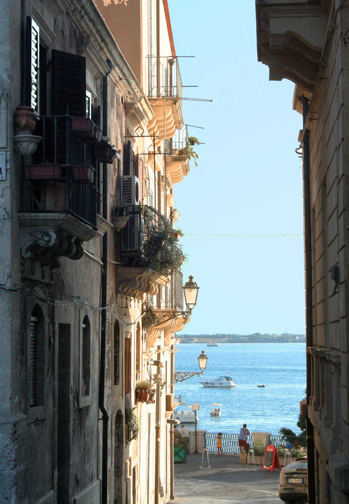 Seaside, Syracuse, Italy