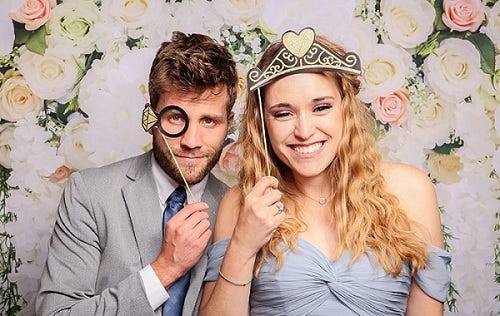Learn about the Little Known Advantages of Photo Booth Rentals