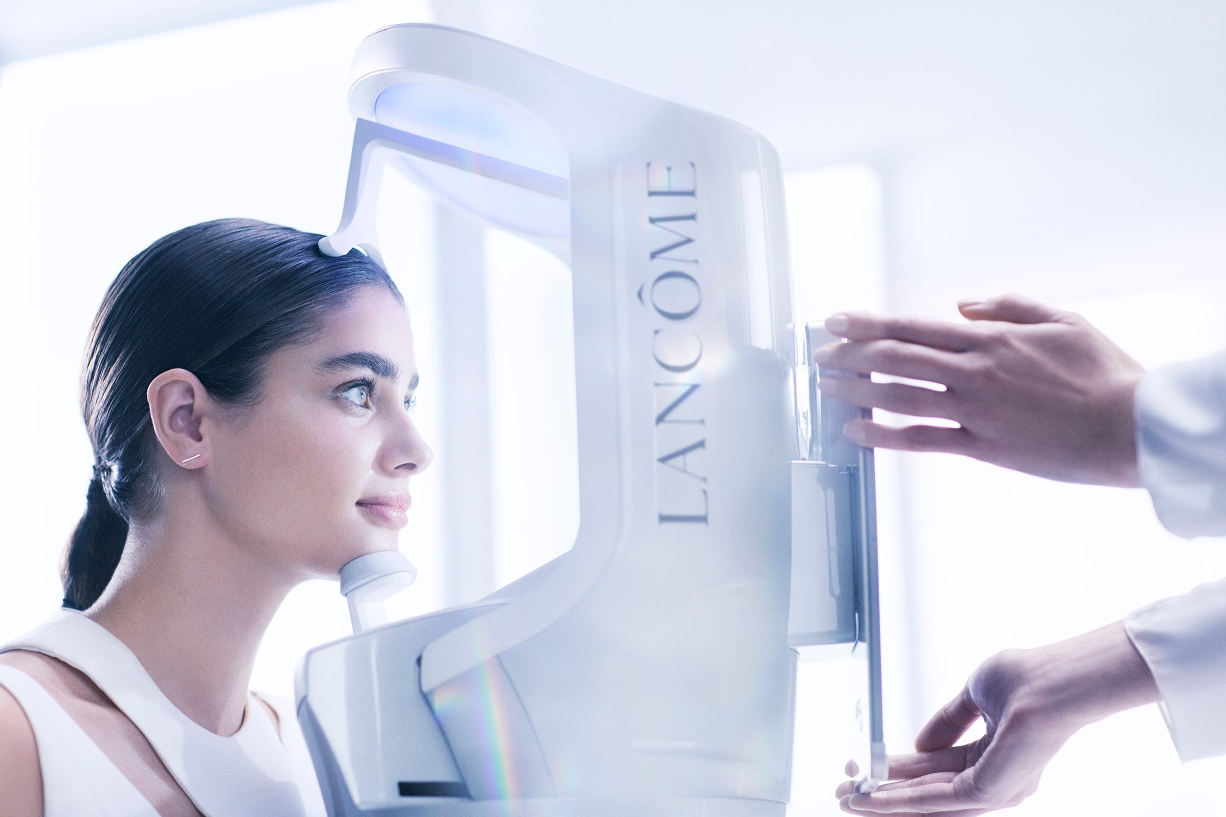 Tech transformation: Why you should join L'Oréal Beauty Tech adventure | by  Beauty Tomorrow | Beauty Tomorrow