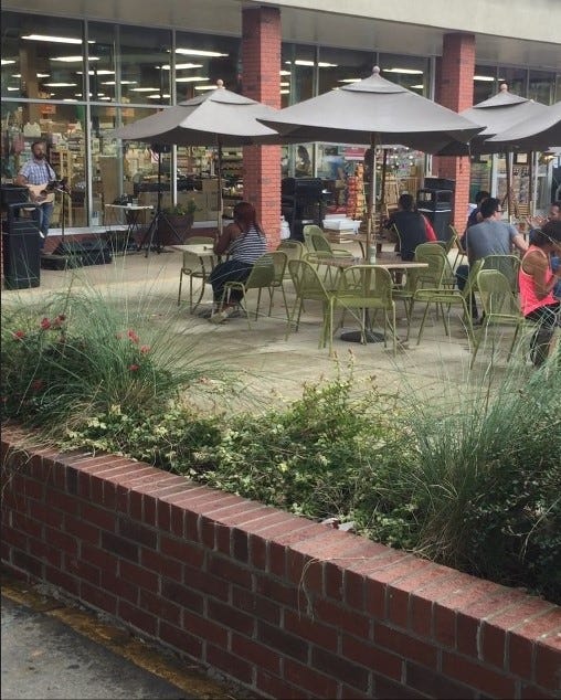 Wholesome Shopper Market patio at lunchtime