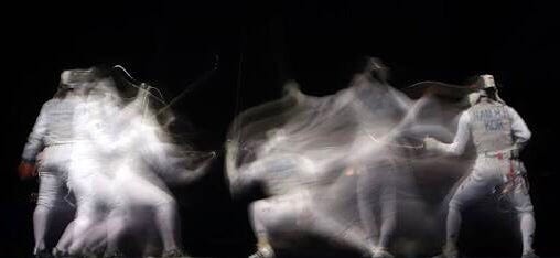 Imagen en movimiento”. Qué es una imagen en movimiento? | by Nadia Diaz |  Medium