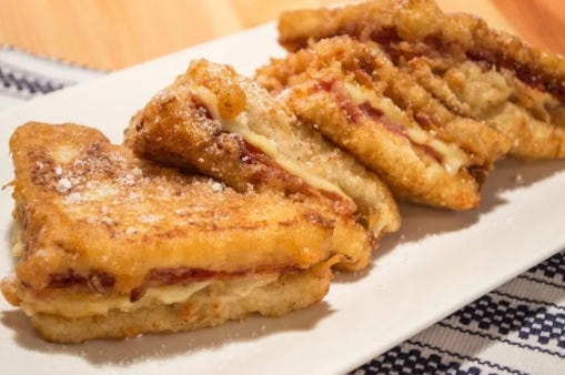 Bennigans Monte Cristo Sandwich Recipe | by Food Recipe | Medium