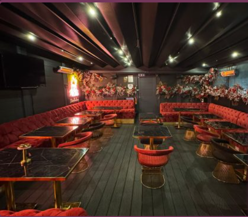Best Shisha Lounge in Ruislip — Relax, Dine & Unwind at Venue 5’s Premium Shisha Experience