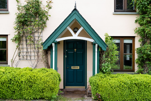 Finding an Entry Door Supplier That Fits Your Project