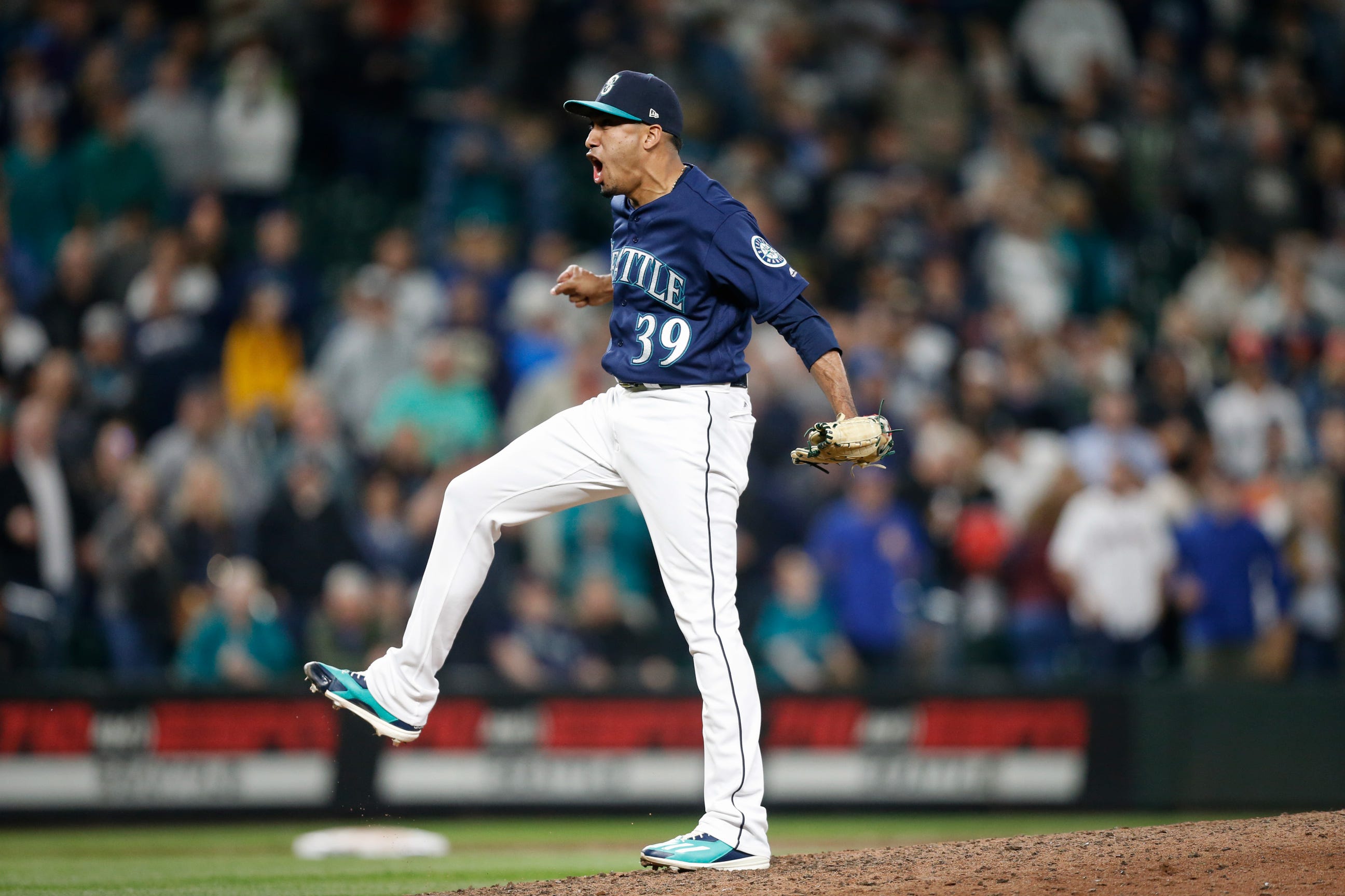 Edwin Díaz Continues Pursuit of Single-Season Save Record, by Mariners PR