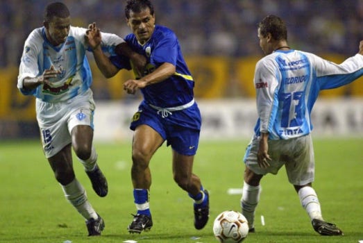 A inesperada final do Mundial de Clubes de 2004