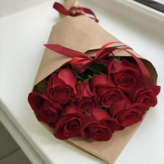 The art of surprise: unique gifting with flower delivery services in