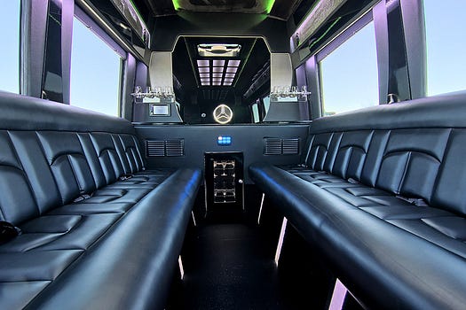 Airport Limo Service Brooklyn