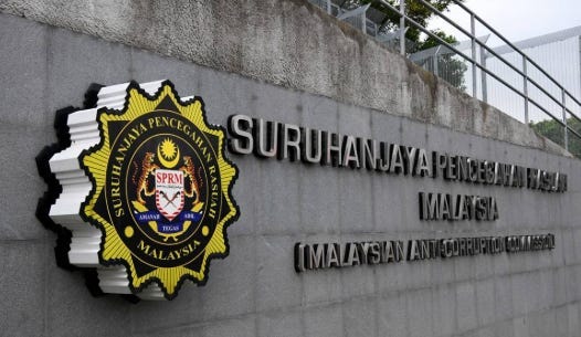 MACC to Seek Interpol Red Notice Against Tun Daim’s Sons for Evading Probe