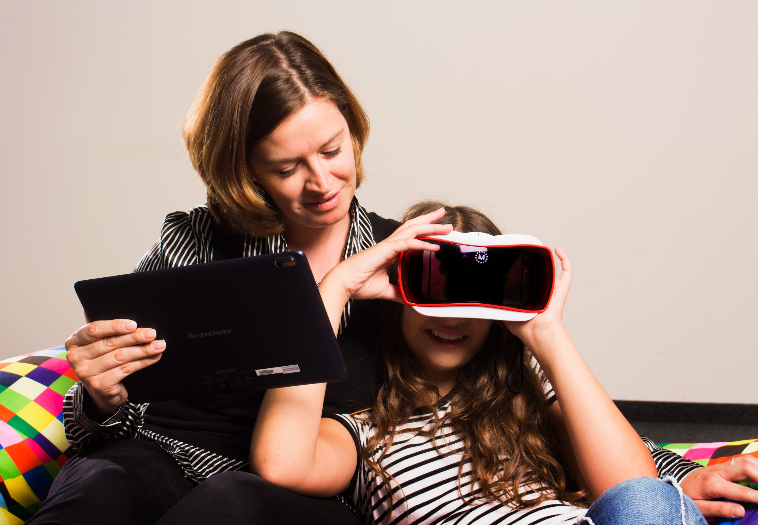 Exploring virtual reality with your kid, by Susanne Krause