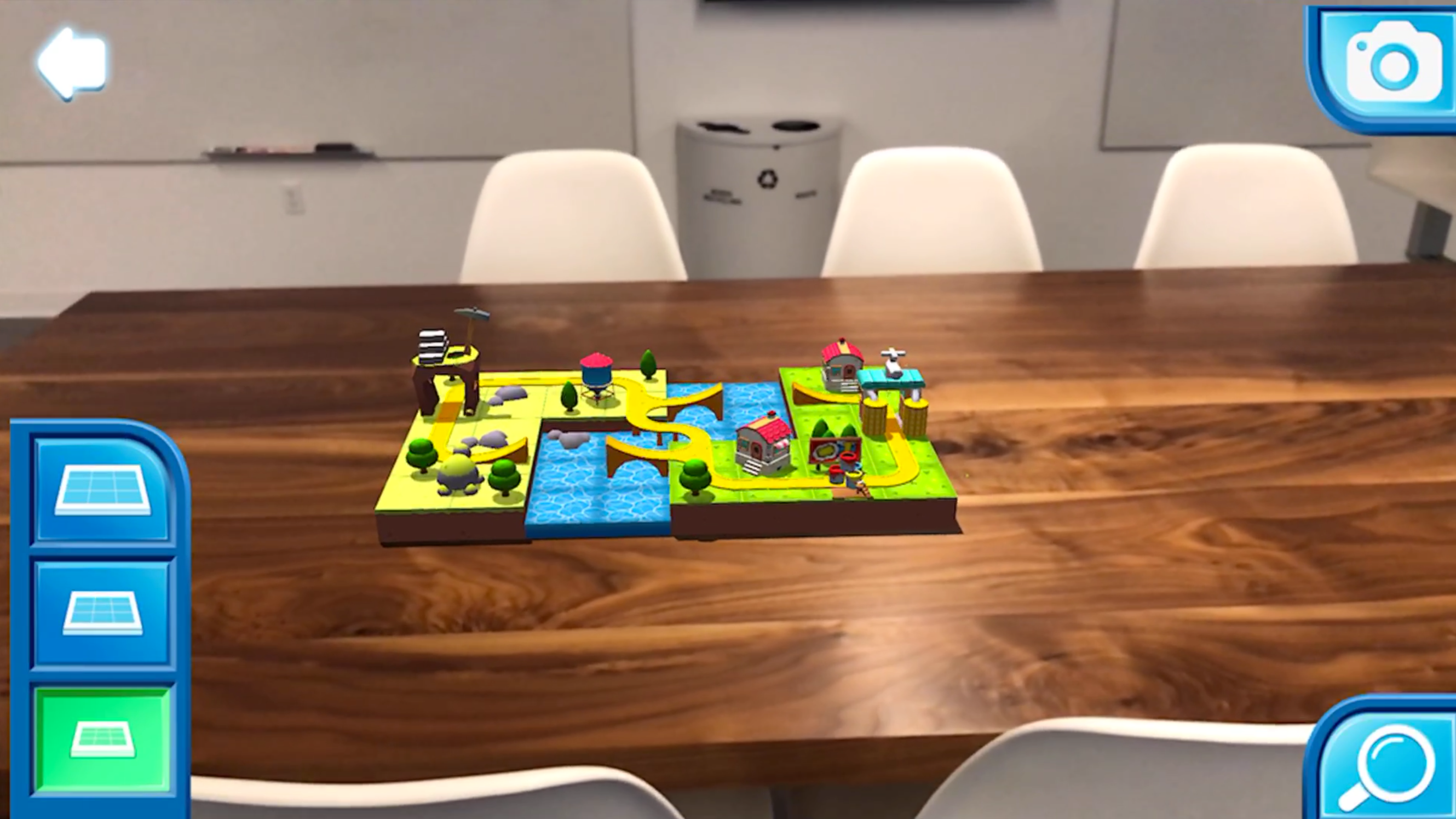 AR UX-Review: Thomas and Friends. Thomas & Friends Minis jump into AR… | by  Stephanie Hawn | Prototypr