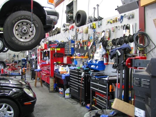 CarWhiz Auto Repair & Towing