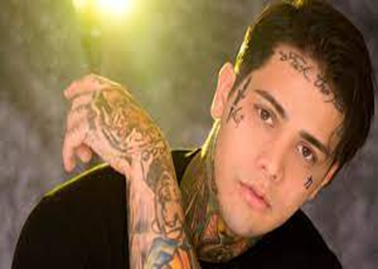 Yeferson Cossio. His name is Yeferson Esteban Cossio… | by Leandra