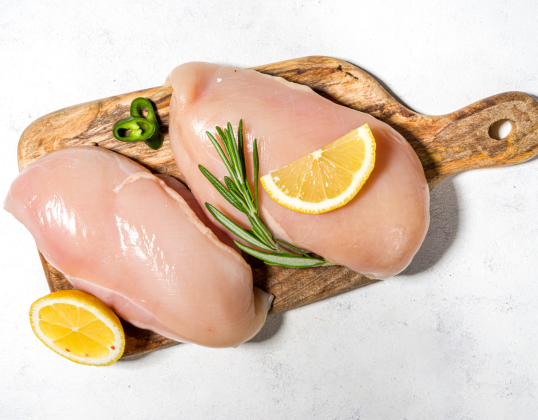 Supplier Ramah Lingkungan: Pilihan Daging Ayam Berkelanjutan di Sekitar Kuta