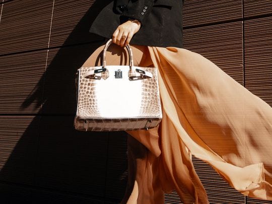 Tote Bags for Women: Stylish and Versatile Accessories in UAE | The Patchee