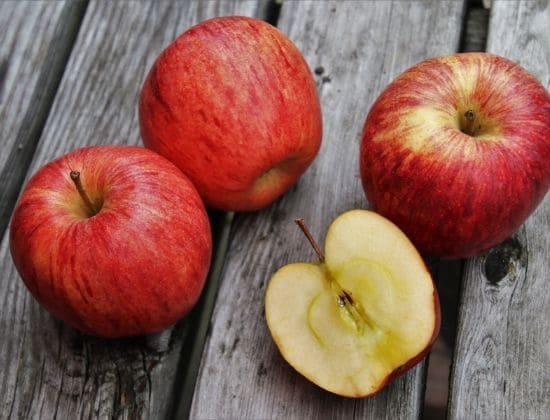 Conosci proprietà e benefici della mela annurca?