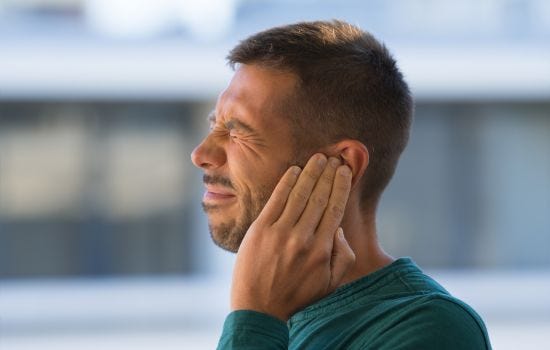 ¿Sufres tinnitus o acúfenos? Encuentra alivo a los molestos zumbido en el oído