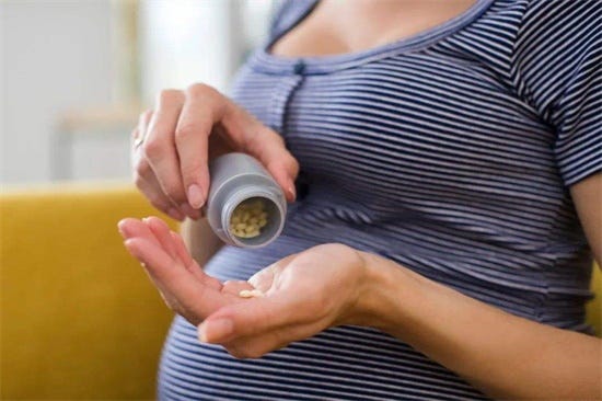 When should I start taking folic acid supplements?