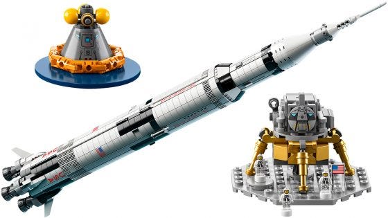 Saturn v cheap lego height