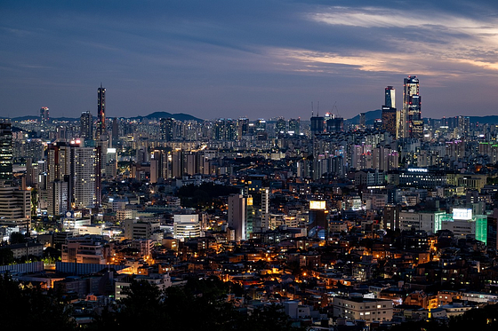 Why Makers Worldwide Choose Wadiz as Their Gateway to Asia
