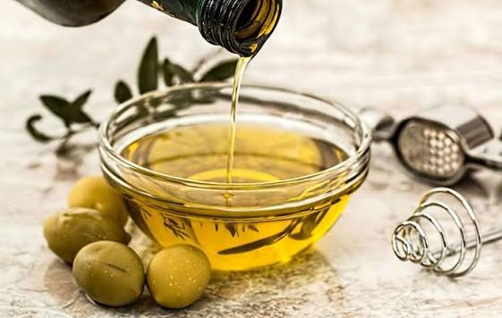I Thought Olive Oil Was Just Another Health Trend, Until I Looked at the Facts