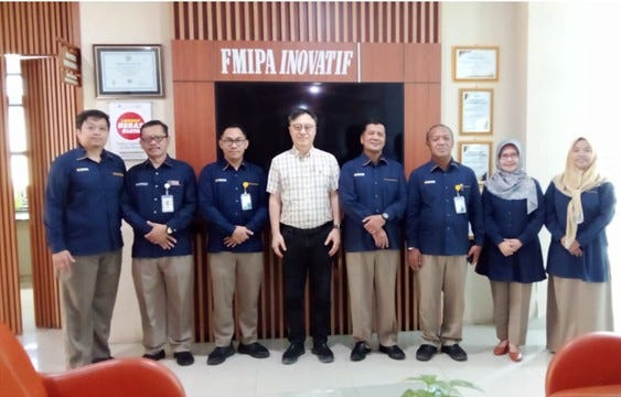 LUPIC Director’s Visit Strengthens International Collaboration 
 at FMIPA UNNES Chemistry…