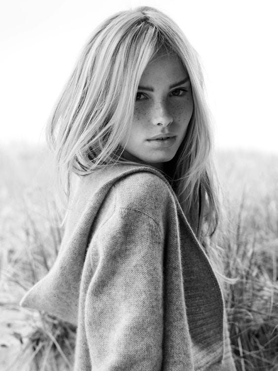 Extra nude girl high resolution photos | by Amanda James | Medium