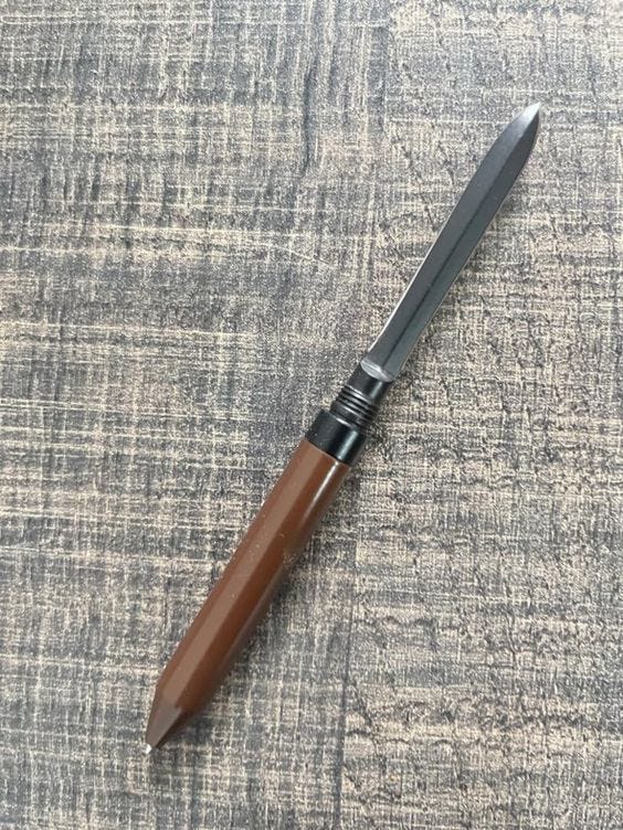 The Versatile World of Pen Knives A Closer Look at PocketSized Tools