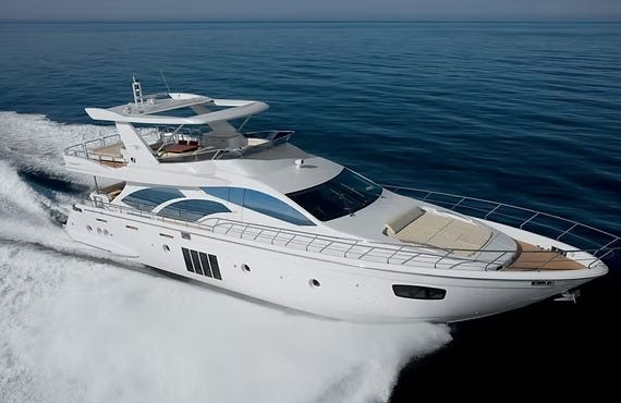 Location de yachts à Saint-Tropez : profitez d’une expérience inoubliable sur la Côte d’Azur