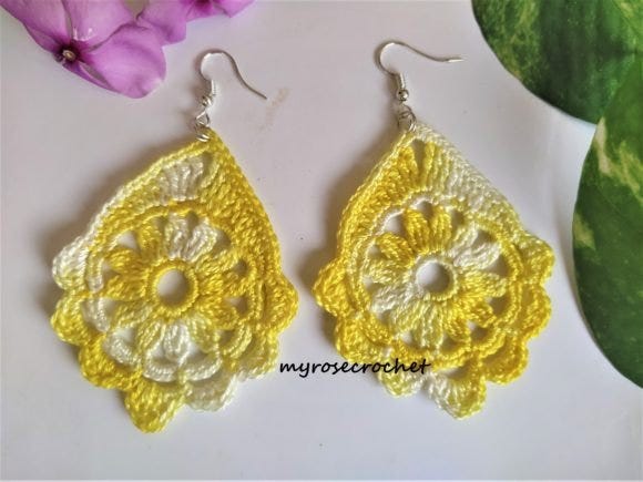 Padma(Lotus) Earrings Pattern