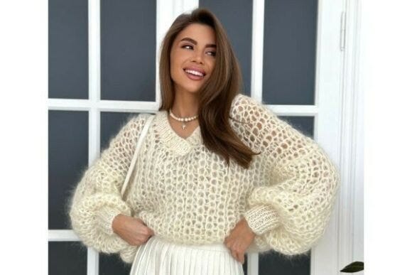 From Sweater to Poncho: Modern Knitted Styles for Women