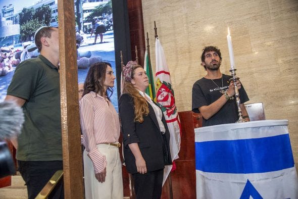 Homenagem para as vítimas do Holocausto